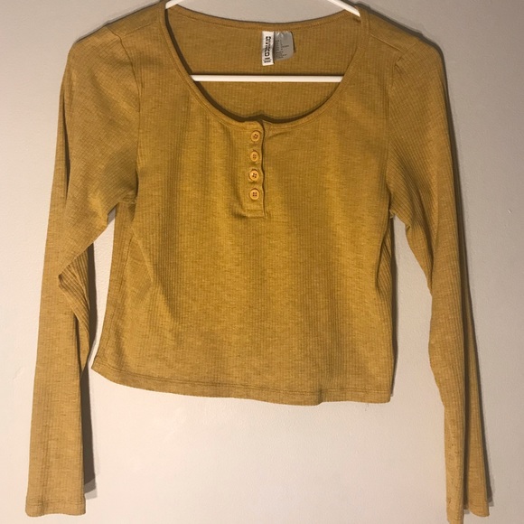 DIVIDED H&M Longsleeve Crop Top - Picture 1 of 3